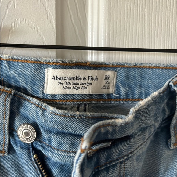 Abercrombie & Fitch Jeans - The 90s Slim Straight Ultra High Rise - Picture 6 of 6